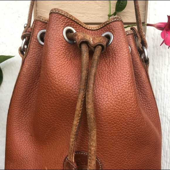 Vintage Dooney and Bourke brown leather bag - Picture 2 of 8